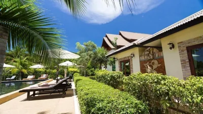 수영장 전망 방갈로 — Starlight Resort Koh Phangan